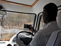 03_DSCN8769_Fahrer filmt